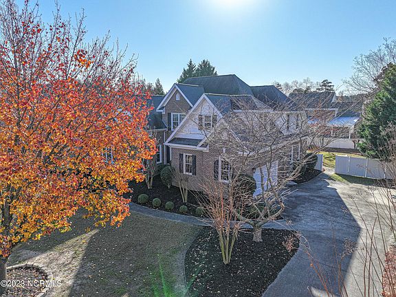 4th image of 604 Remington Drive
