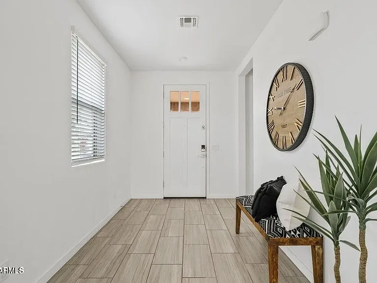 9854 E Red Giant Dr — Photo 4