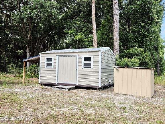 2nd image of 917 PARADISE Boulevard