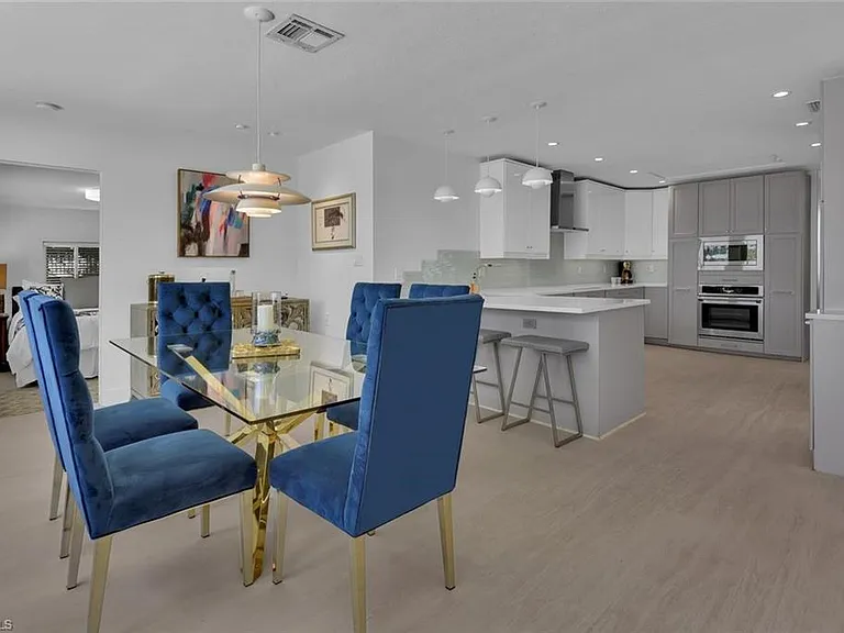 2143 Marina Dr — Photo 11