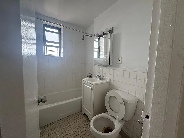 1132 Stadium Ave #LH — Photo 12