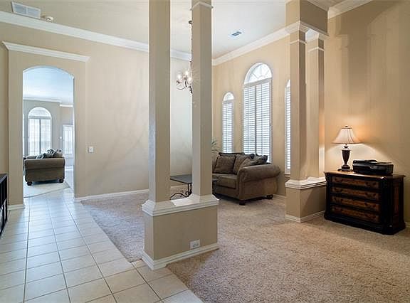 5th image of 1060 W Winding Creek Dr