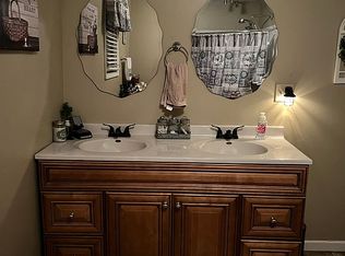 682 State Route 1379, Central City, KY 42330