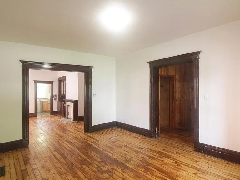424 Franklin Ave #1 — Photo 10