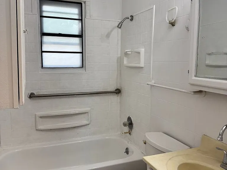 3222 1st Pl — Photo 10