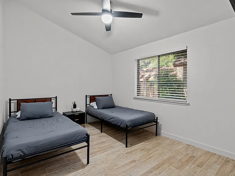4501 Black Hickory Woods — Photo 21