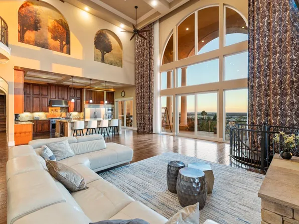 477 Serpa Way, Folsom, CA 95630