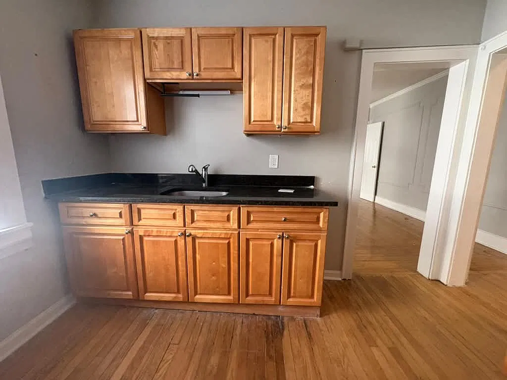 1 bed, $1,375 — Photo 3