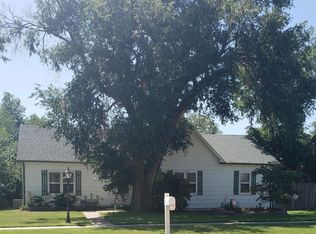422 N Prospect Ave, Liberal, KS 67901