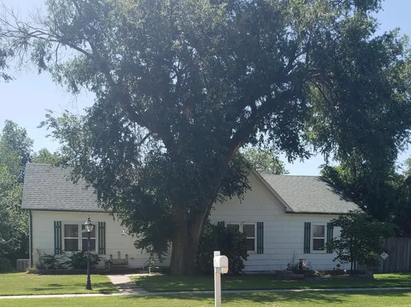 422 N Prospect Ave, Liberal, KS 67901