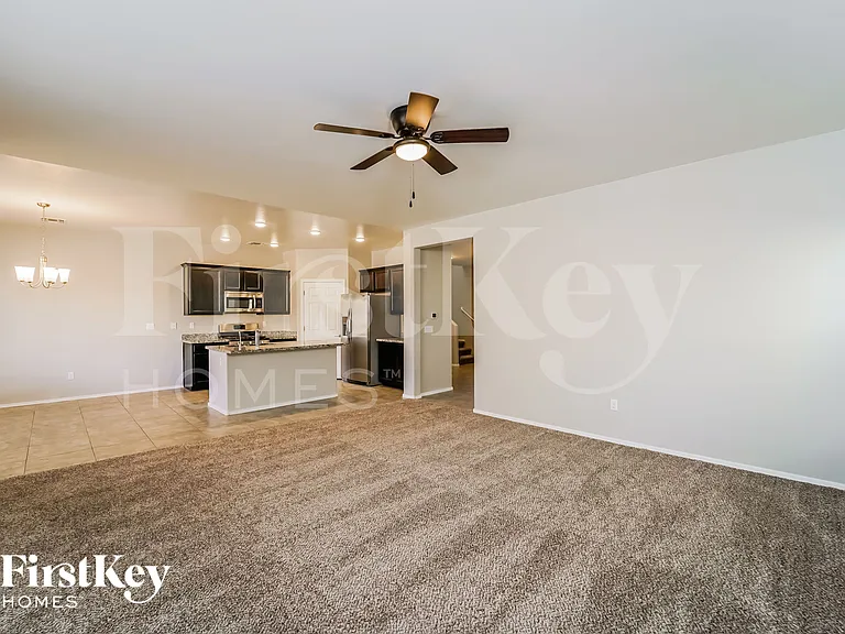 12239 E Metz Dr — Photo 4