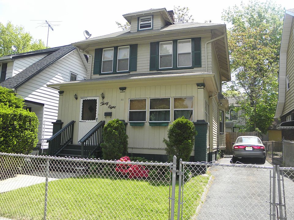 1st image of 38 Leslie St