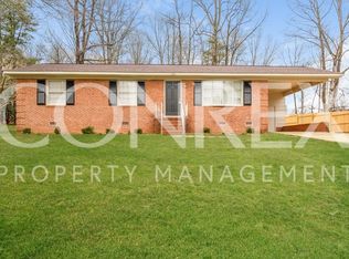 2503 Beaverbrook Dr, Greensboro, NC 27406