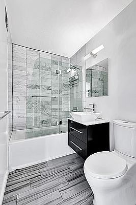 5th image of 130 W 67th St APT 11H