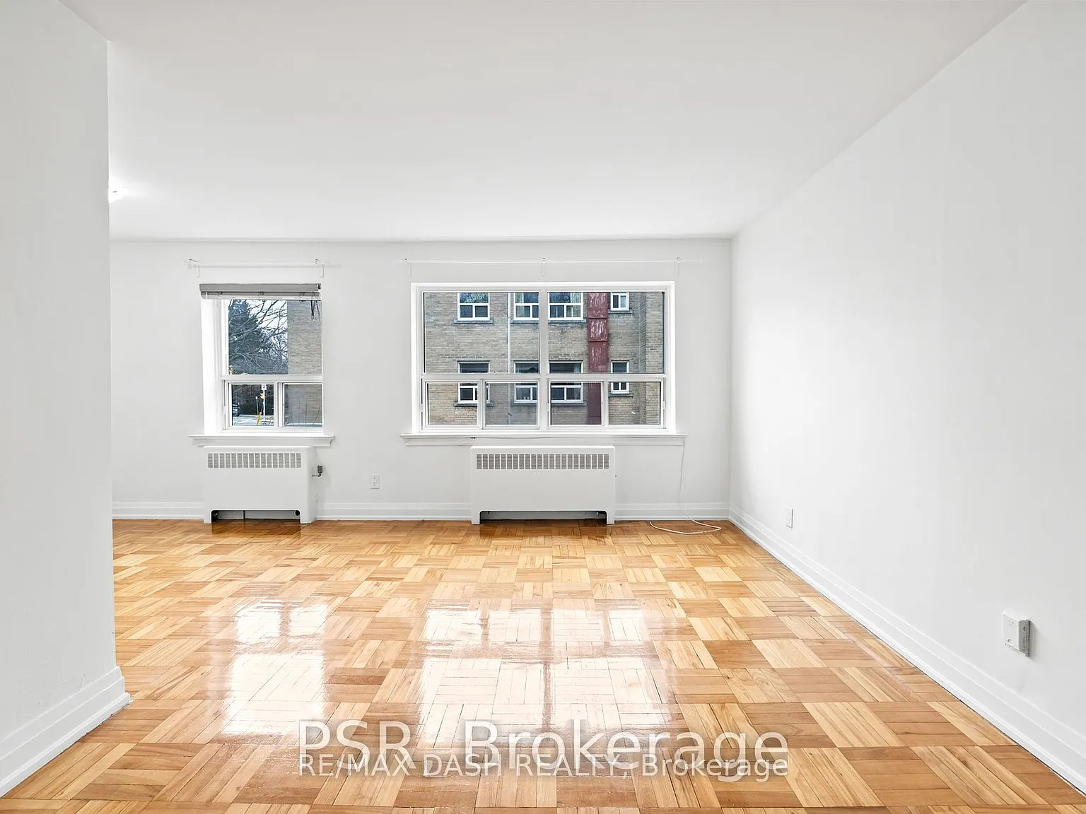 2 bed, $1,900 — Photo 2