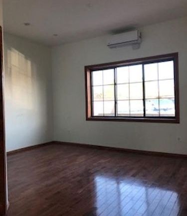 3rd image of 200-29 Linden Blvd #2