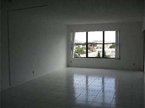 3rd image of 2322 S Cypress Bend Dr APT 707