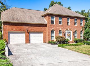 1213 Rain Tree Rd, Knoxville, TN 37923