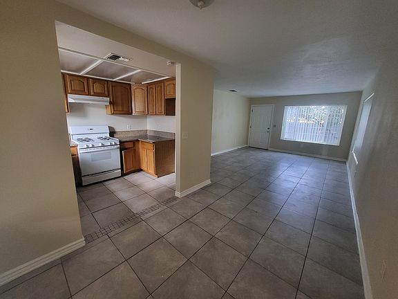 4th image of 7541 Washington Dr APT A