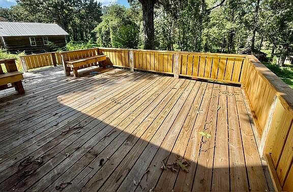 3rd image of 1302 Brassfield Rd