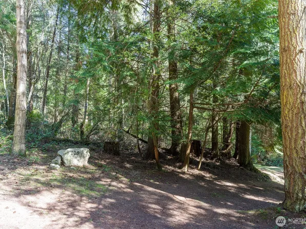 228 Hilltop Way, Lopez Island, WA 98261