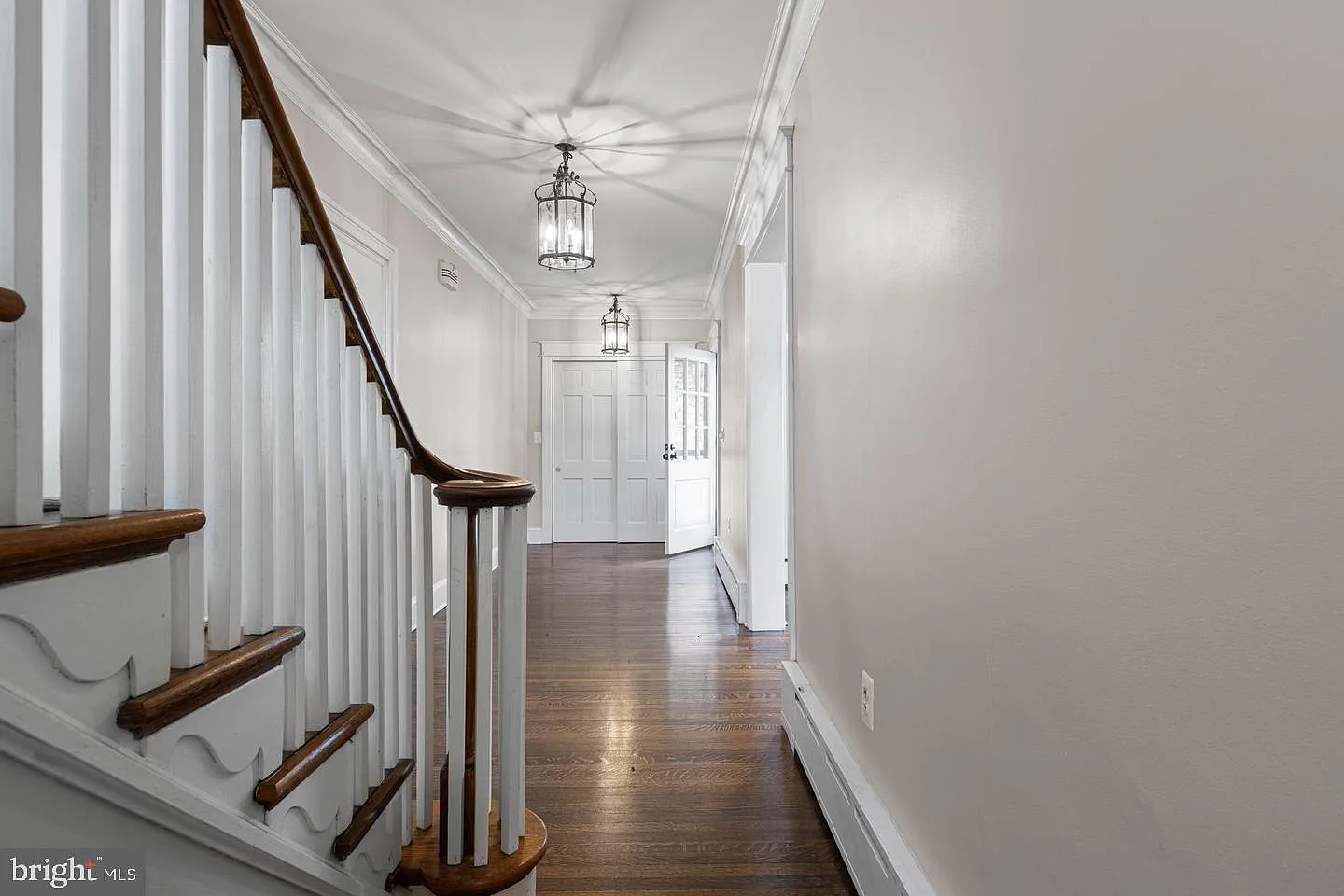 2 bed, 2.5 bath, $2,350 — Photo 2