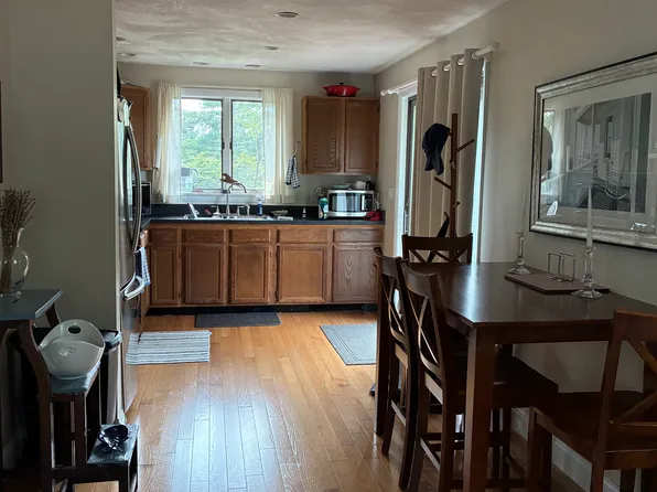 (undisclosed Address), Essex, MA 01929