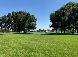 2426 Shelby Dr, Pearland, TX 77584