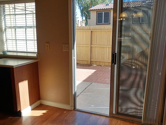 Kitchen/diner to patio