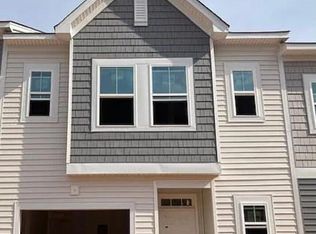 3413 Oak Pass Dr, Raleigh, NC 27610