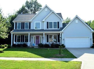 9848 Maurer Dr, Olmsted Township, OH 44138