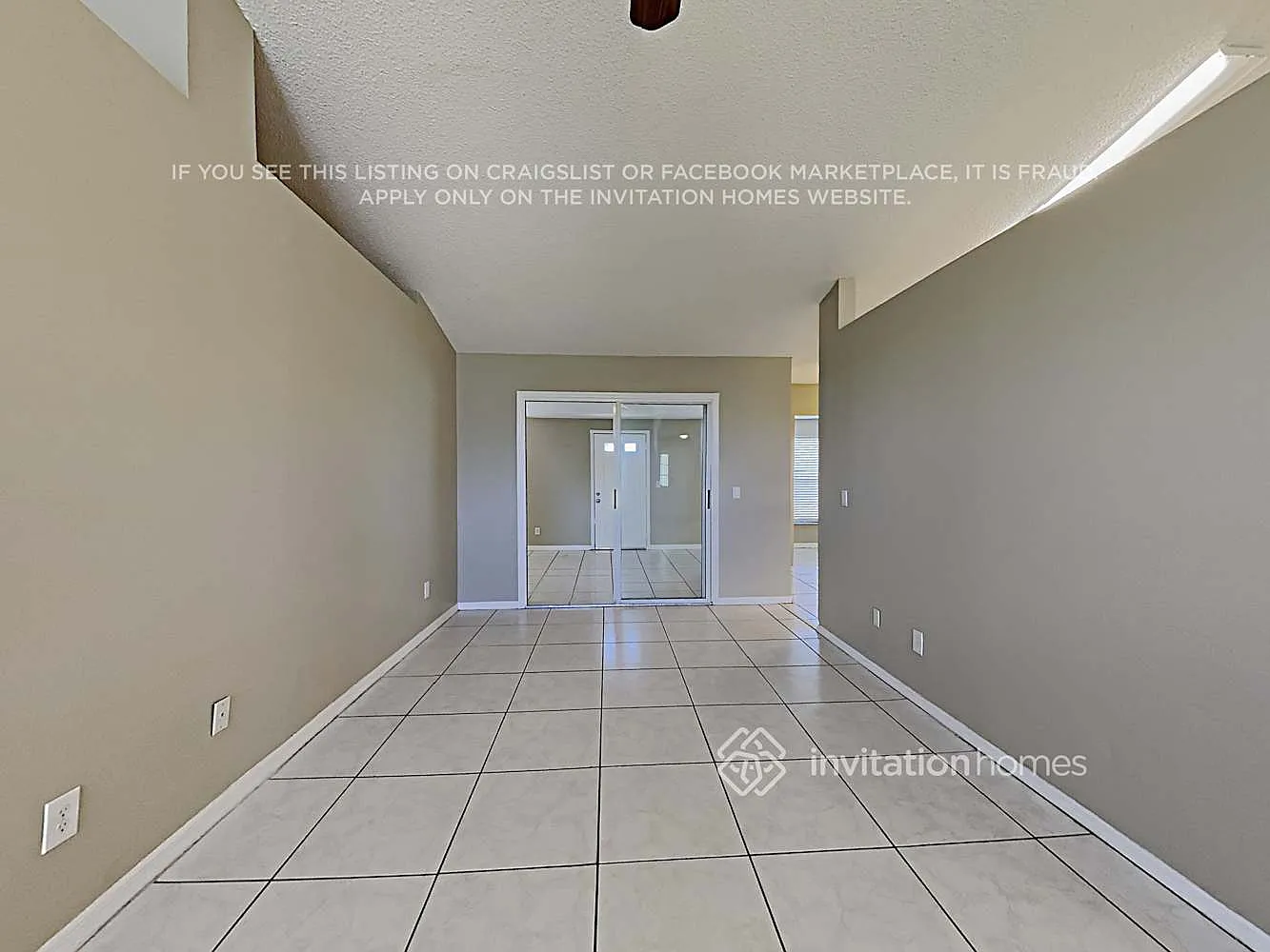 3450 Hawkin Dr Kissimmee, FL 34746 — Photo 3