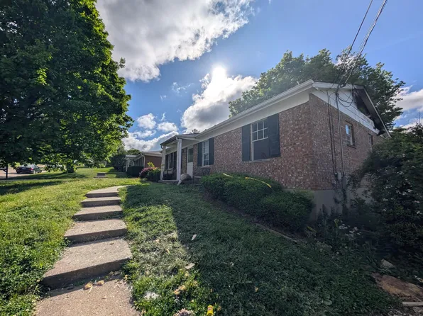 5262 Pioneer Dr, Independence, KY 41051