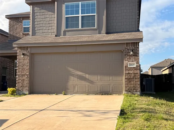 1805 Ballinger Dr, Forney, TX 75126