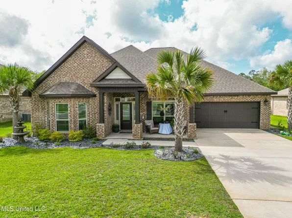 10603 Chapelwood Dr, Gulfport, MS 39503