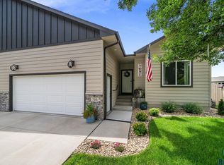 703 N Marquette Ave, Sioux Falls, SD 57110