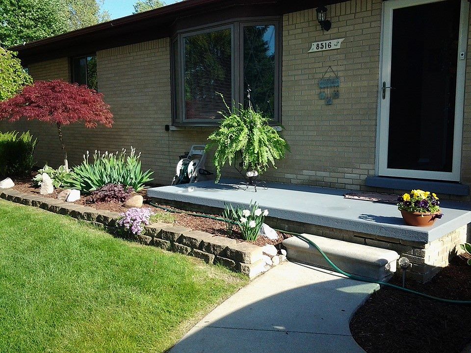 2nd image of 8516 Elizabeth Ann St