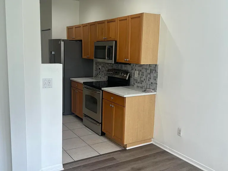 303 Seminole Palms Dr — Photo 22