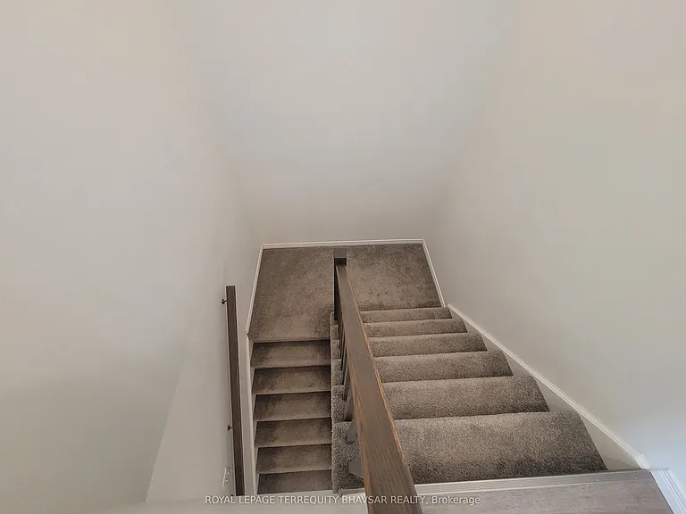 36 Woodedge Cir — Photo 20