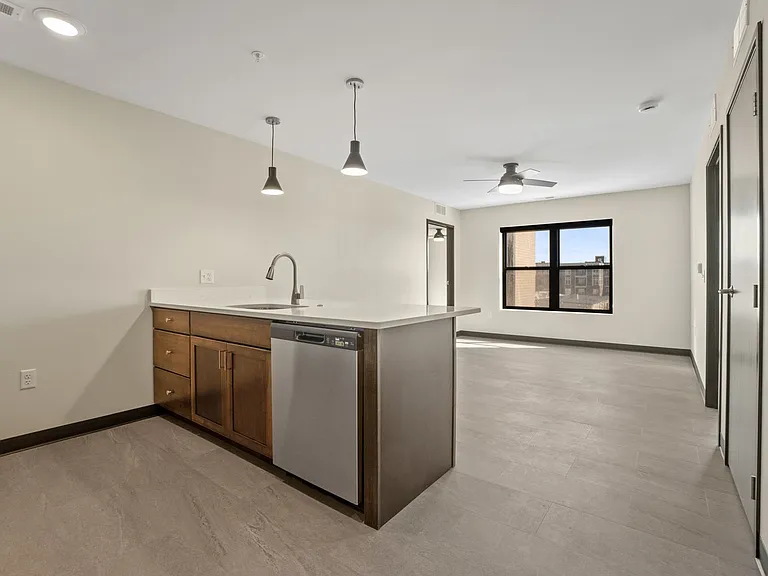 275 Lofts at Kingston Yard — Photo 98
