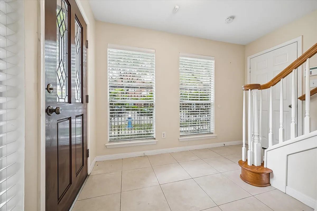 Building Photo - 3003 Terrace Hills Ln