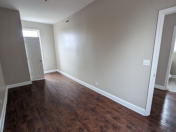 3rd image of 6823 S Evans Ave APT 3