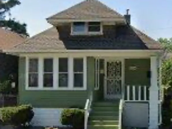 10216 S Perry Ave, Chicago, IL 60628