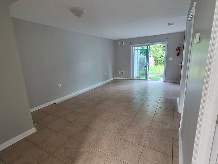 28 Acrux Ct — Photo 6