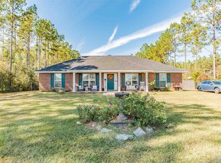 7637 Dewey Jernigan Rd, Pace, FL 32571