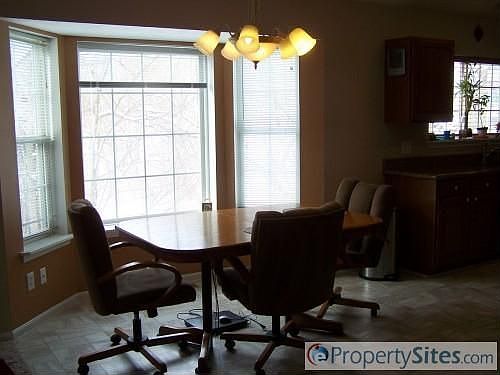 5th image of 21191 Berne Ct