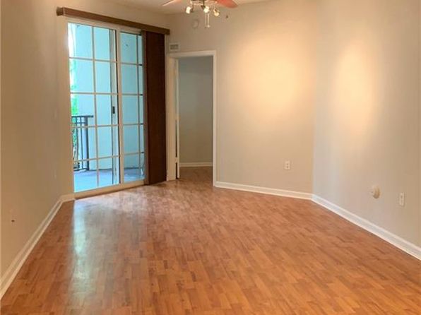 533 NE 3rd Ave APT 115
