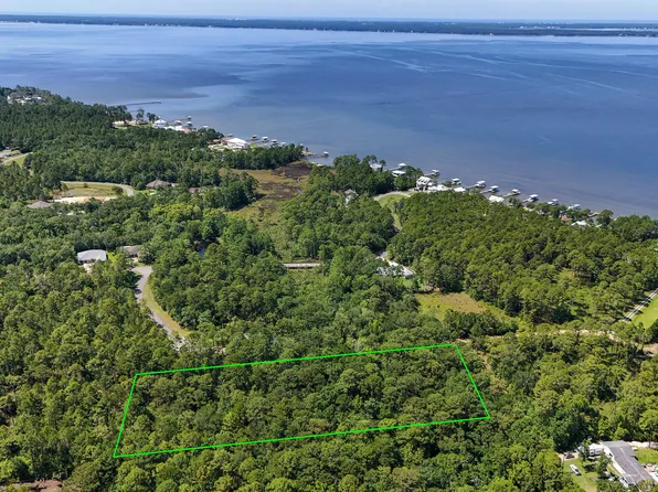 Watson Rd, Freeport, FL 32439