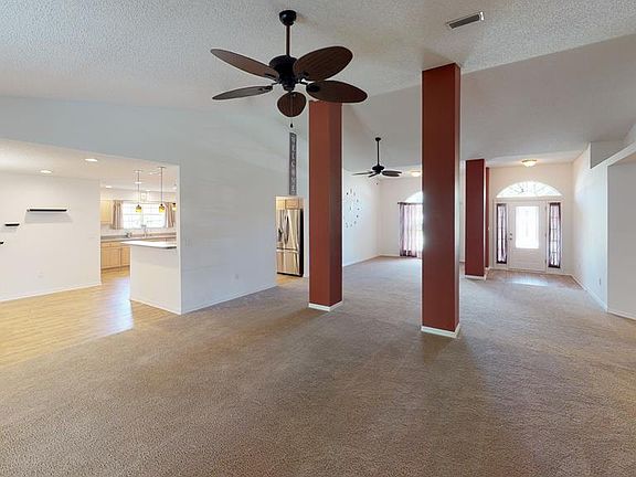 3rd image of 6 Riverview Pl