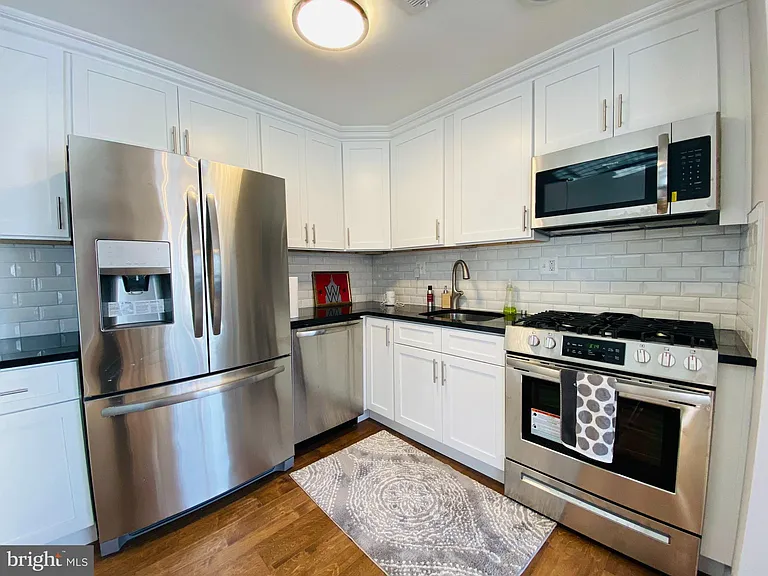 1221 N Quinn St #1 — Photo 13